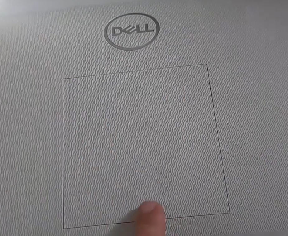 tampa dos parafusos.